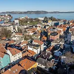 Апартаменты Bryggen // Floyen Берген